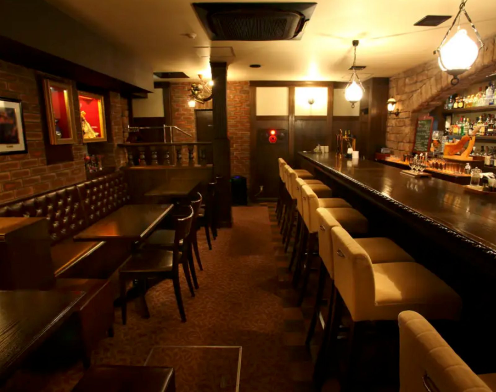 CASUAL BAR K GINZA 店内写真